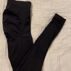 Large blanqi maternity leggings